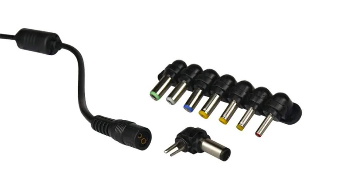 Tacens Cargad.Portát.ANIMA 100W 8Conector. (3)