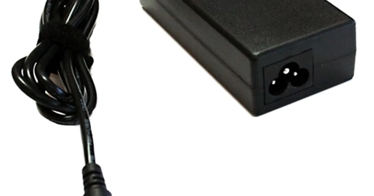 CoolBox Adaptador portátil automático 65W 14puntas