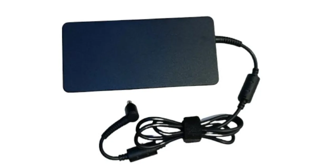 MSI Cargador 280W