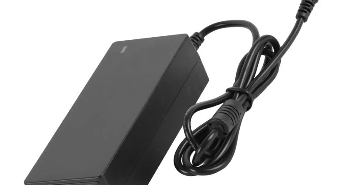 iggual Adaptador corriente AC-DC 12V 5A TPV