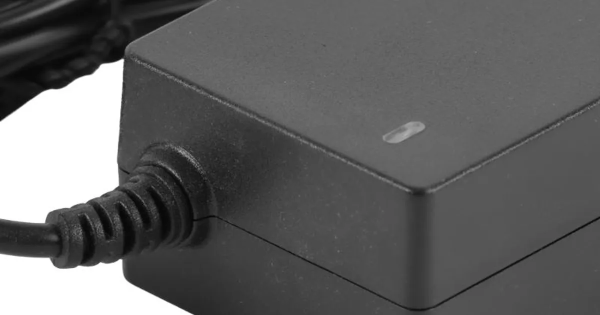 iggual Adaptador corriente AC-DC 12V 5A TPV (3)