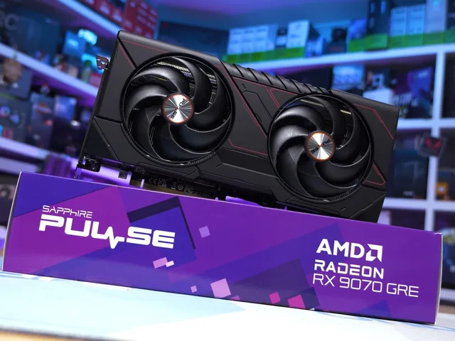 AMD lanza la Radeon RX 9070 GRE con un rendimiento inferior