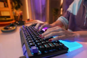 Logitech G512 X TMR: el nuevo teclado gaming analógico-mecánico
