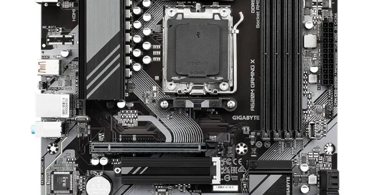 Gigabyte Placa Base A620M GAMING X mATX AM5 (2)