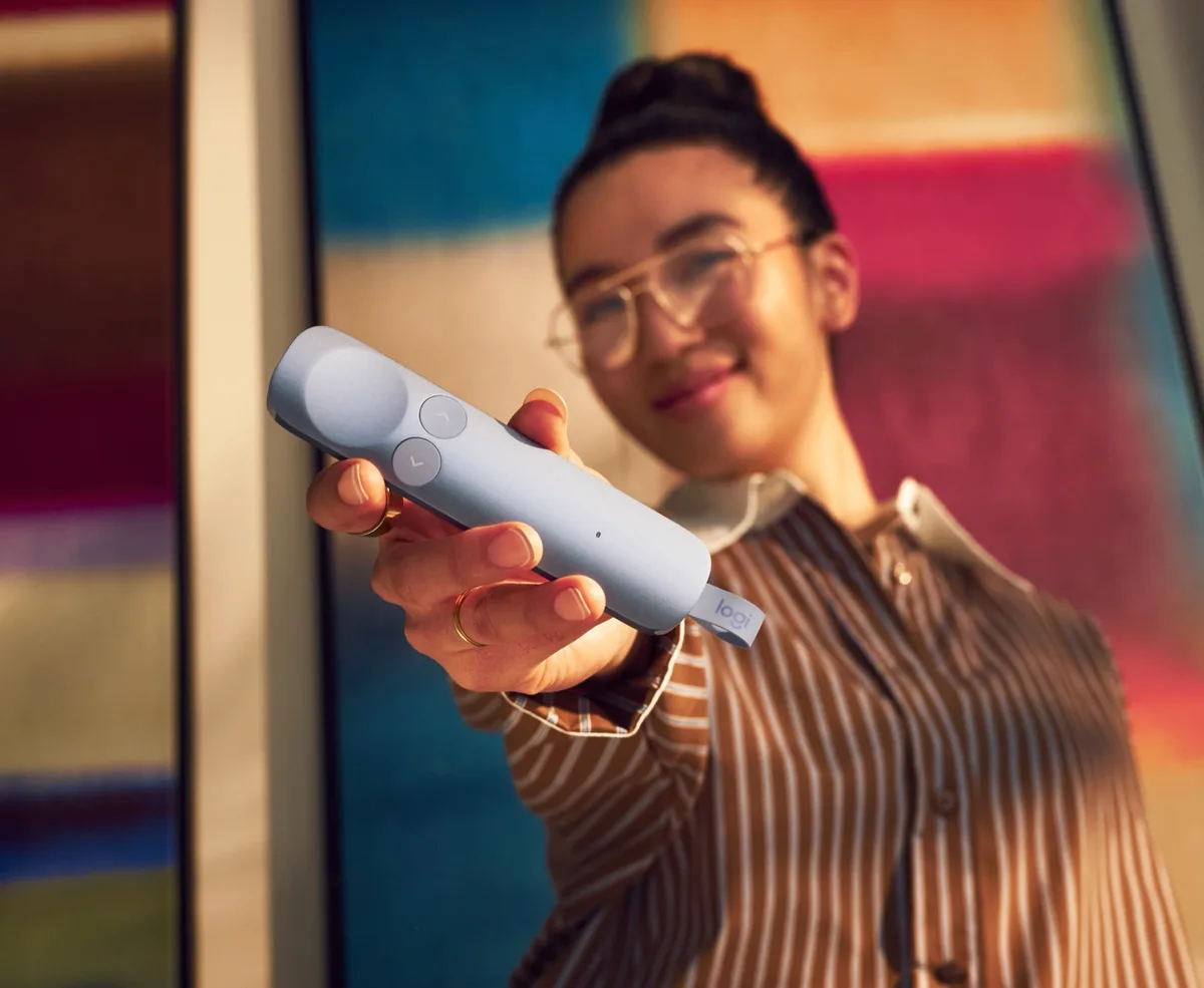 Logitech renueva su puntero Spotlight 2 con láser y vibración