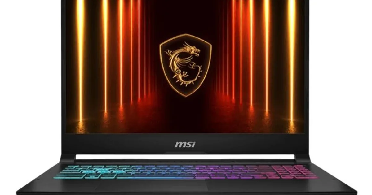 MSI Katana 15-086XES i7-14650HX 32 1TB 5070 DOS 15