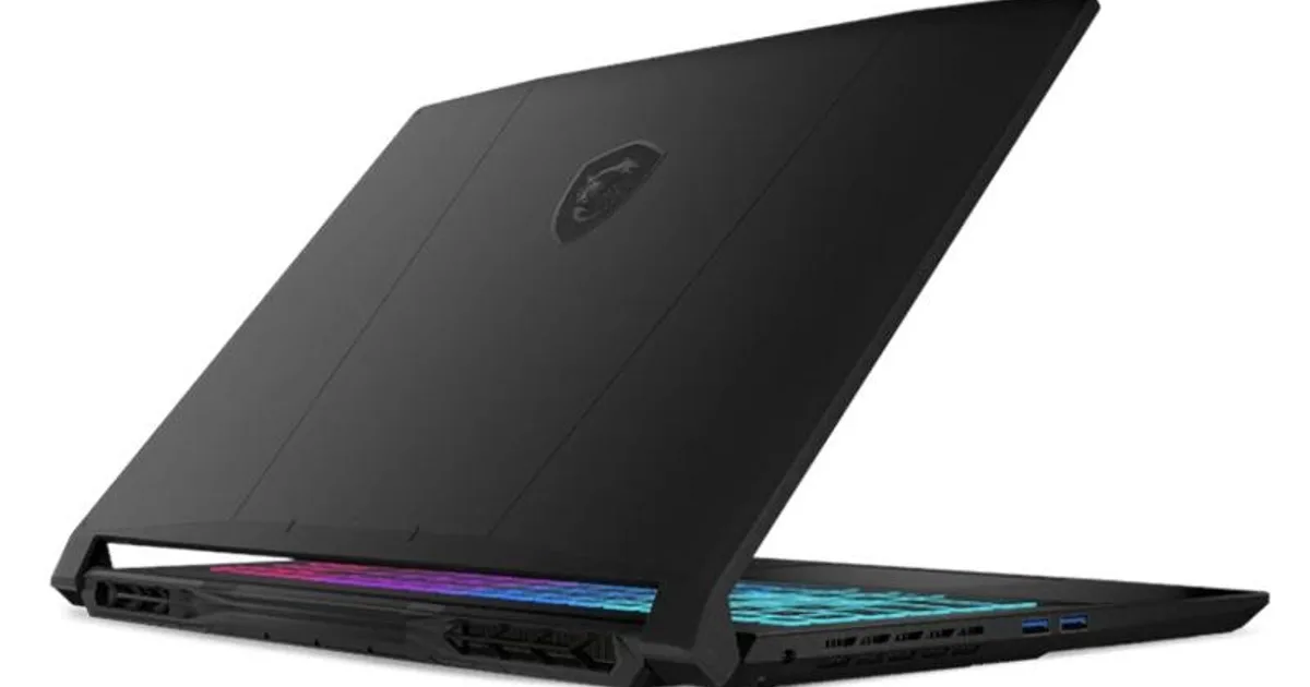 MSI Katana 15-086XES i7-14650HX 32 1TB 5070 DOS 15 (4)