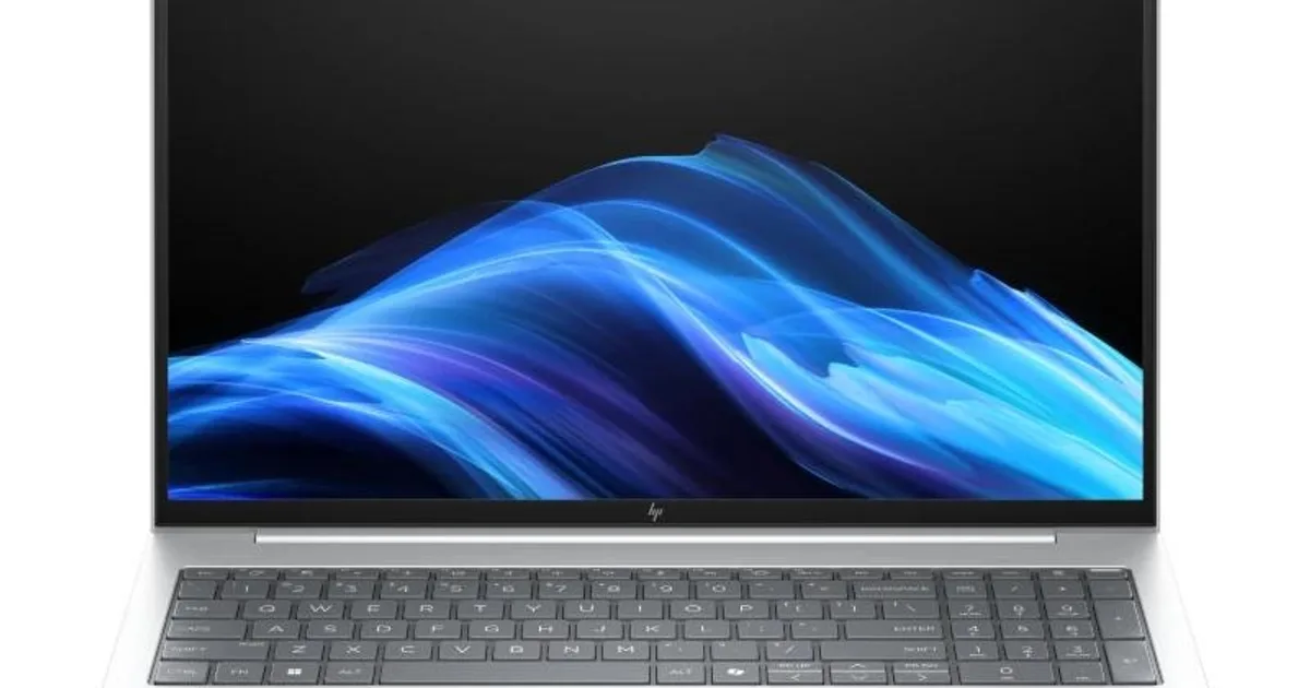 HP EliteBook 8G1i U5-225H 16GB 512GB W11P 16"