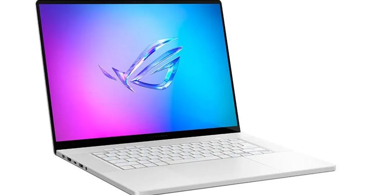 Asus GU605CP-QR008W U9-285H 32 1TB 5070 W11H 16" (2)