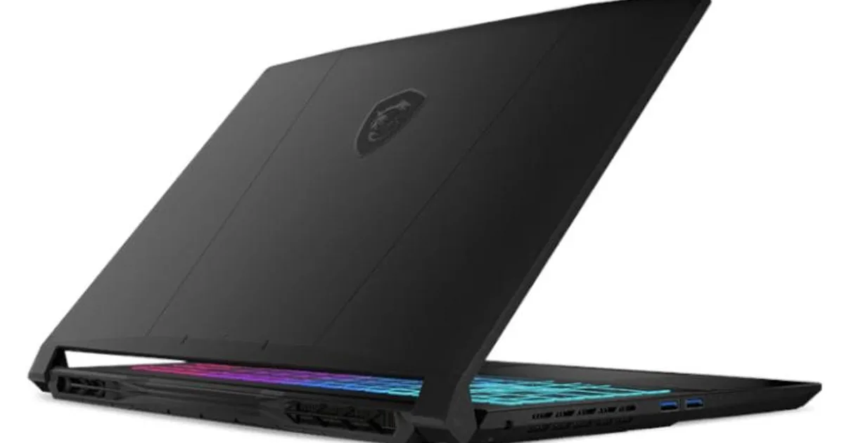 MSI Katana 15-082XES i9-14900HX 32 1TB 5060 DOS 15 (4)