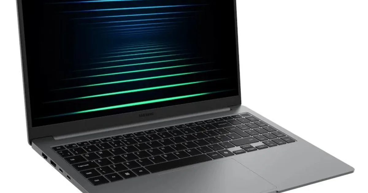SAMSUNG Galaxy Book5 U5-225U 32GB 512GB W11P 15.6" (2)