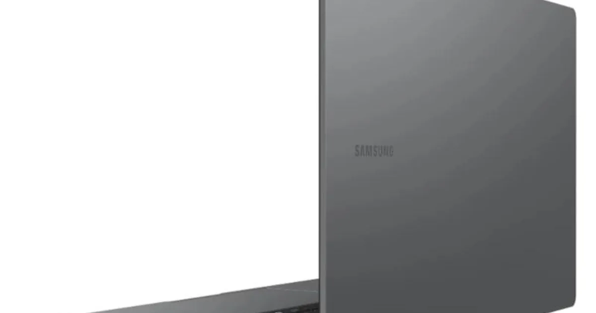 SAMSUNG Galaxy Book5 U5-225U 32GB 512GB W11P 15.6" (3)