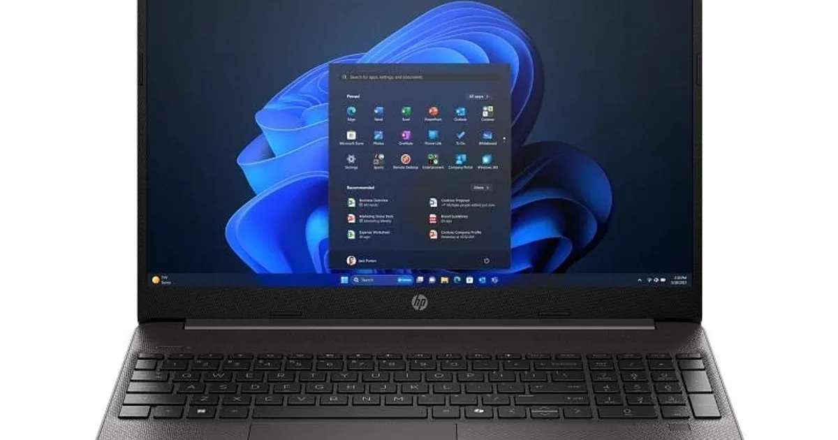 HP 250R G9 C5-120U 8GB 512GB W11P 15.6"