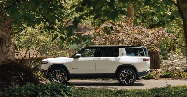 Rivian R2: Comienzan las entregas de su SUV más esperado