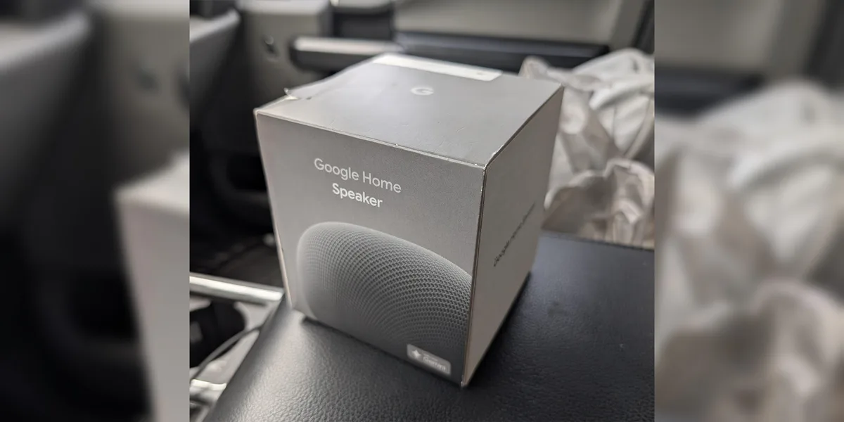 Nuevo Google Home Speaker: su gran problema es un cable fijo