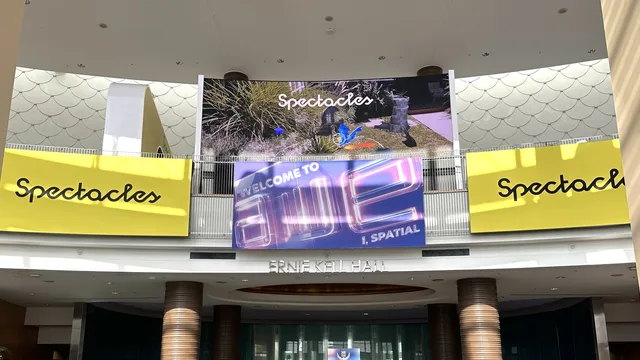 Snap presenta sus nuevas Spectacles con IA generativa en AWE