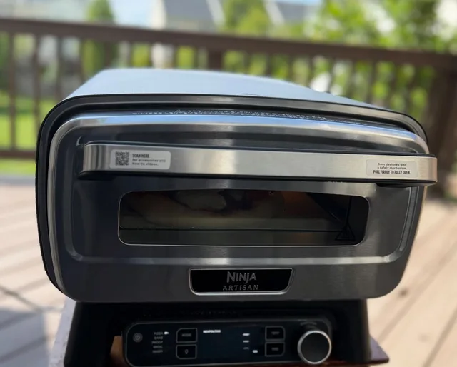 Ninja Artisan: el nuevo horno de pizza eléctrico para jardín