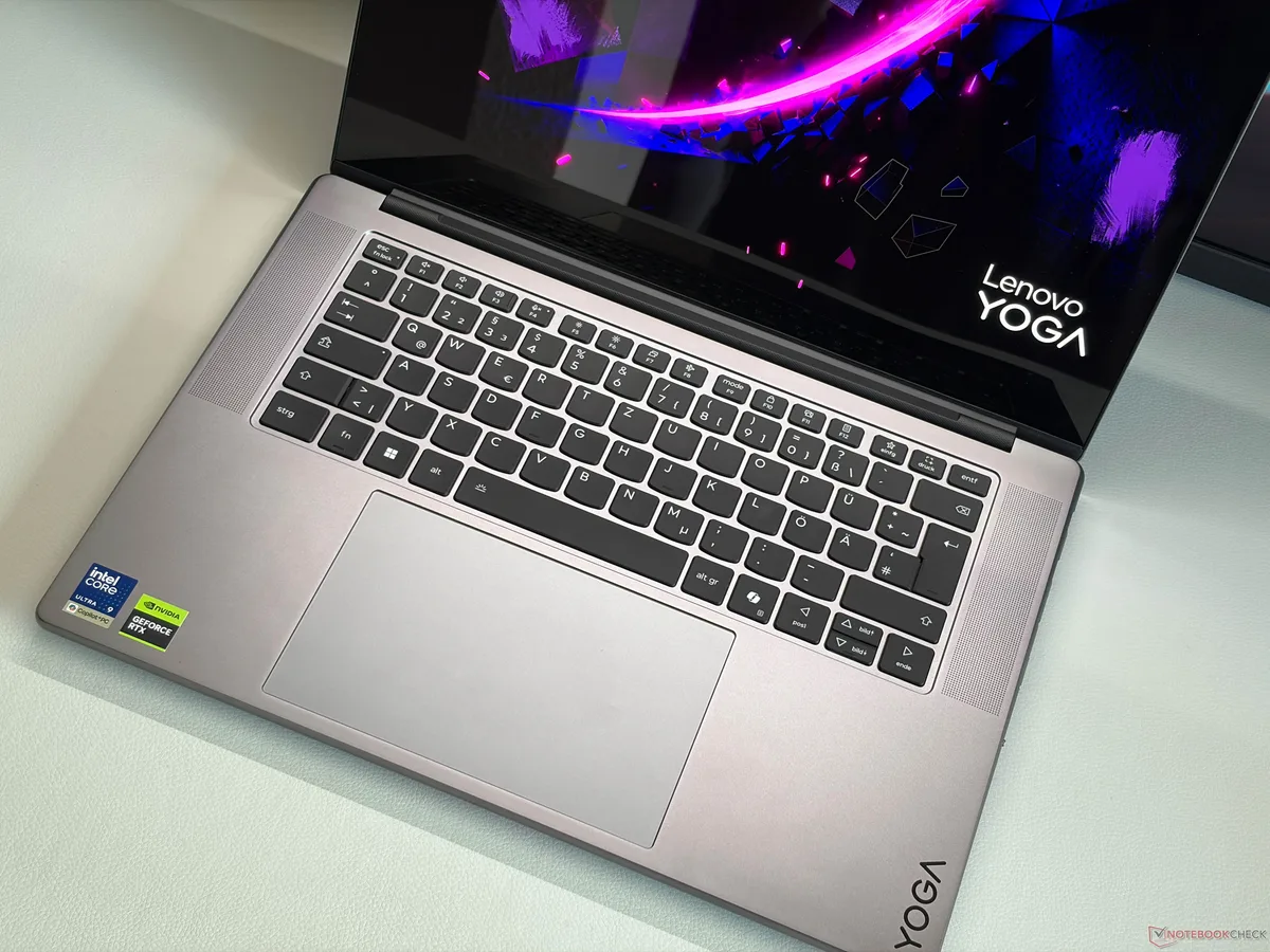 Lenovo Yoga Pro 7i 15: ¿Un precio de 2600$ es la norma?